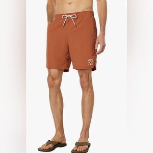 Men's Salty Crew Quiver Elastic Boardshort Size
Large